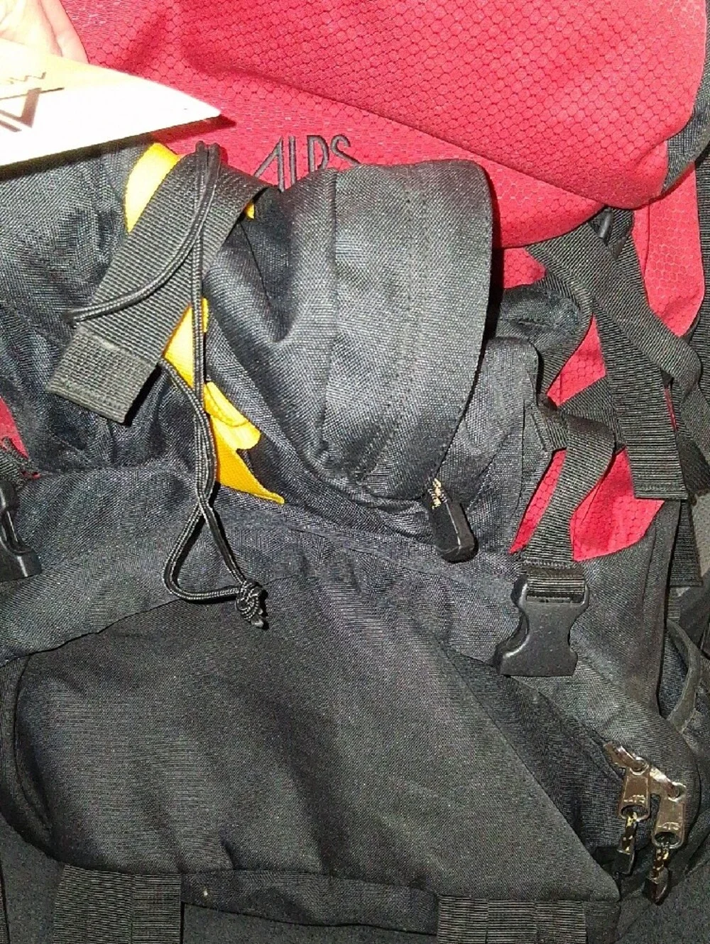 ALPS Red Tail Backpack - 5000 Cubic Inches Storage - 6.5 Pounds